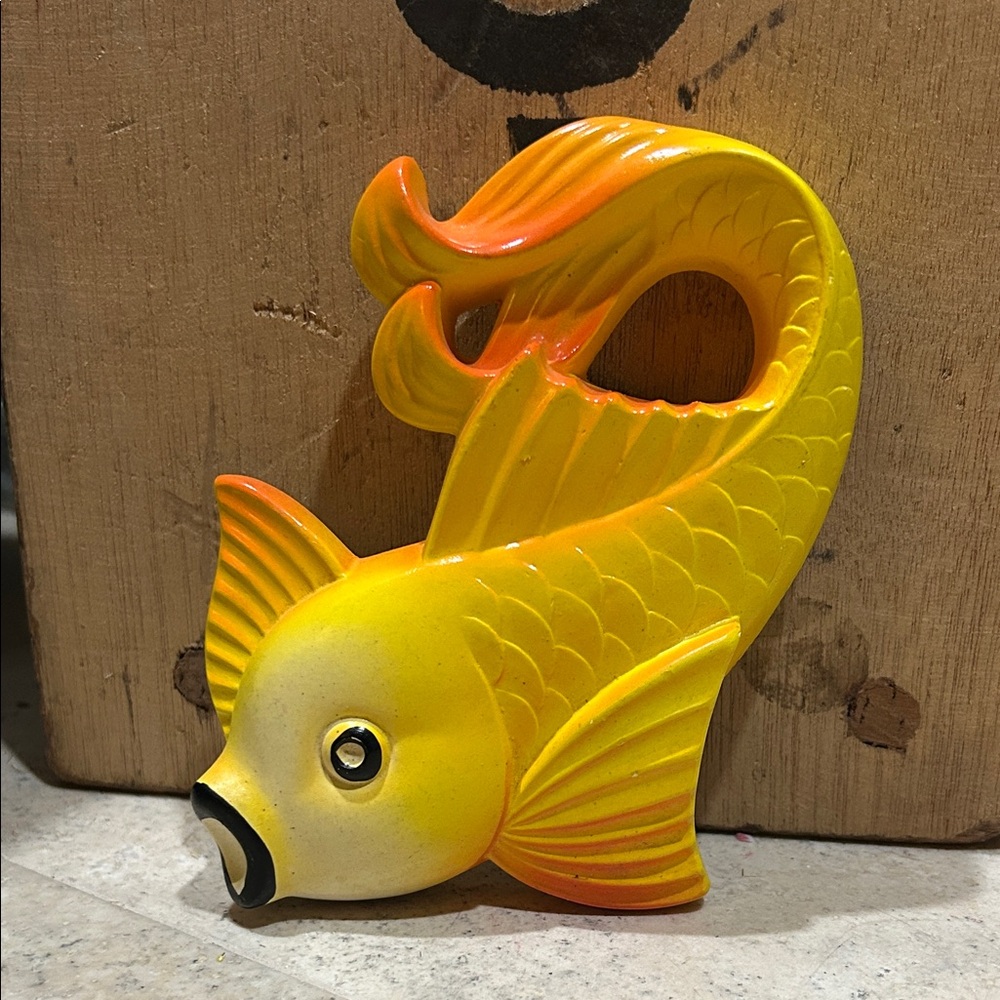 vintage MILLER STUDIO Decorative Fish Wall Plaque